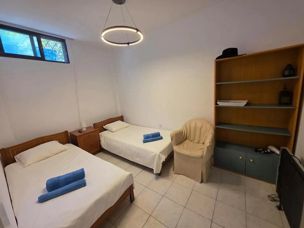 Gardens Beach Villa, Pefkochori 0*,