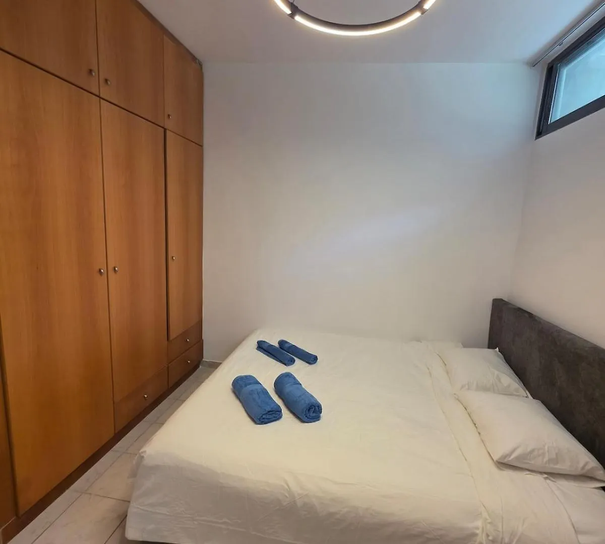 Gardens Beach Villa, Pefkochori 0*,