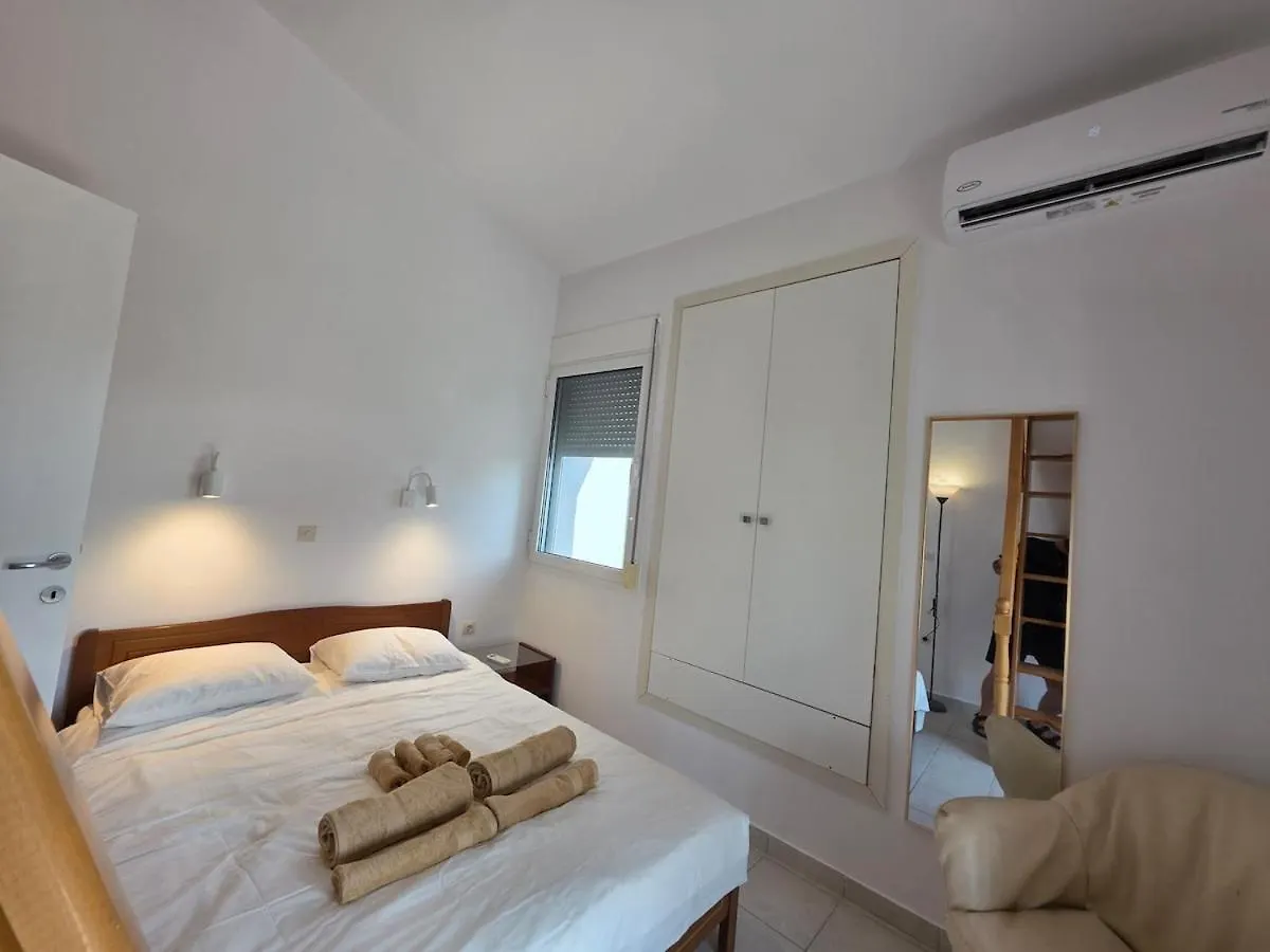 Gardens Beach Villa, Pefkochori Villa